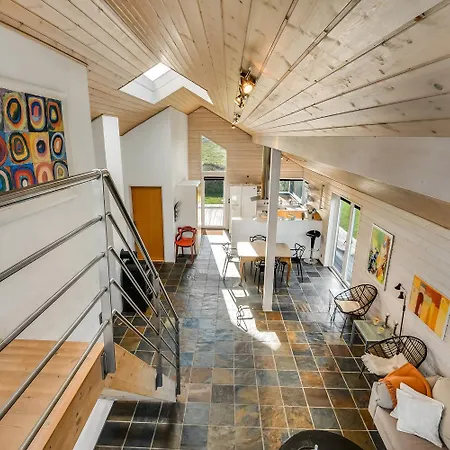 度假居 Beautiful, Modern Wooden House With Views-sj844
