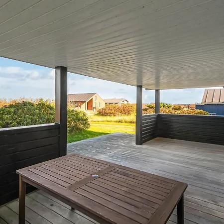 Beautiful, Modern Wooden House With Views-sj844 Feriehus